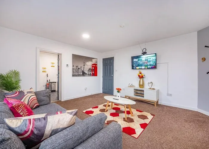 *F18Gh* For Relaxed & Cosy Stay/Free Parking/Wifi