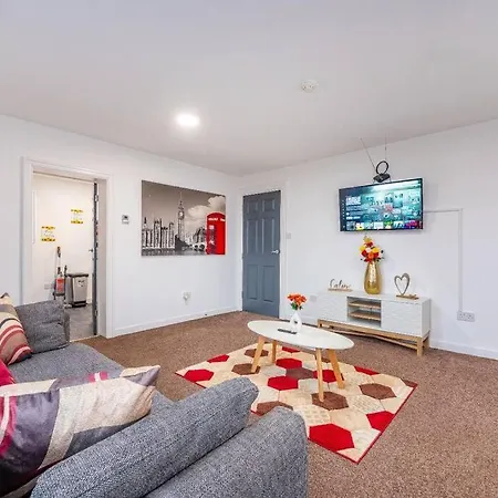 *F18Gh* For Relaxed & Cosy Stay/Free Parking/Wifi Лидс Экстерьер фото