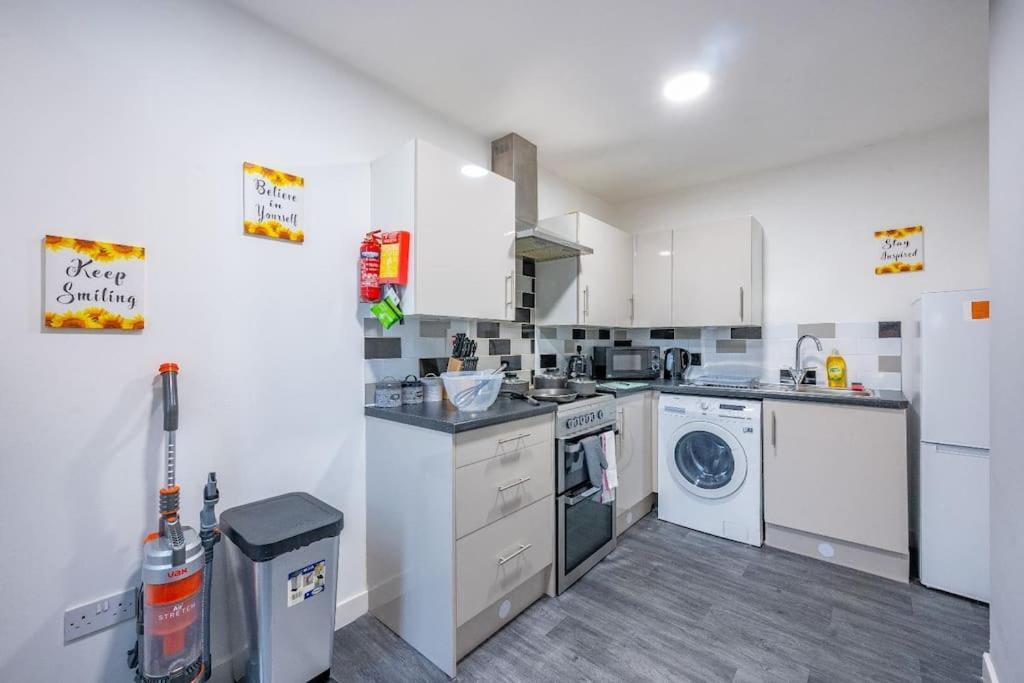 Apartamento *f18gh* For Relaxed & Cosy Stay/free Parking/wifi Leeds (West Yorkshire)