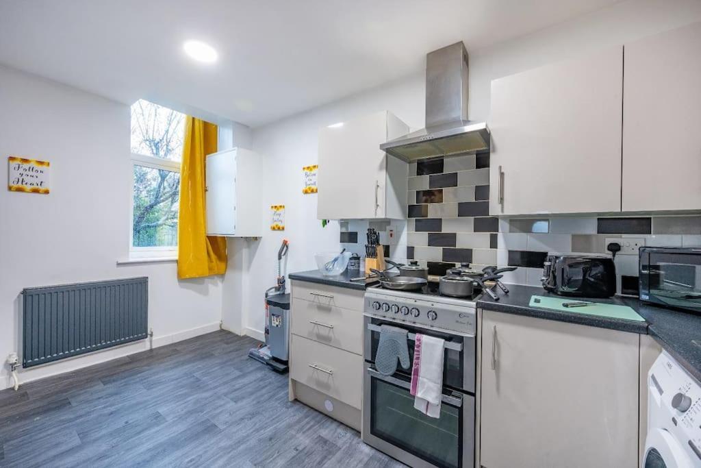*f18gh* For Relaxed & Cosy Stay/free Parking/wifi Apartamento Leeds (West Yorkshire)